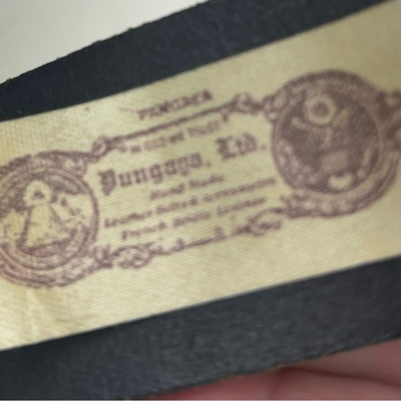 Nice leather tooled belt blank in brown-42” - Picture 8 of 8